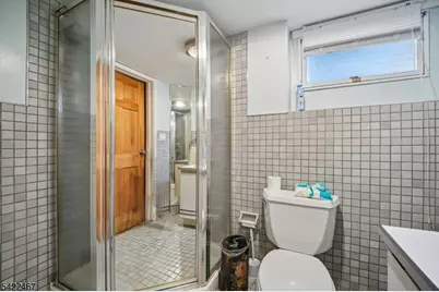 158 Palisade Rd, Elizabeth, NJ 07208 - Photo 31