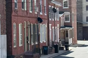 8 Peace St, Trenton, NJ 08608 - Photo 3