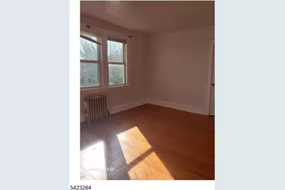 181 Keer  Ave #3, Newark, NJ 07112 - Photo 5