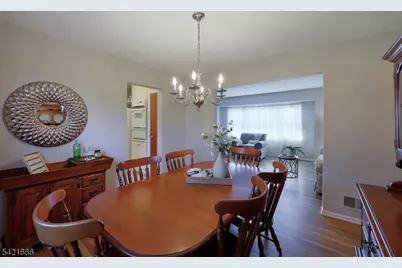 22 Maynard Rd, Franklin Township, NJ 08873 - Photo 21