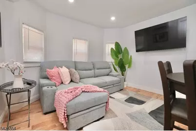 189 Summit Cross, Rutherford, NJ 07070 - Photo 19