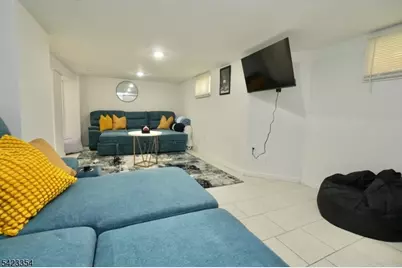 189 Summit Cross, Rutherford, NJ 07070 - Photo 19