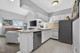 1 Red Lodge Dr Unit, Vernon, NJ 07462 - Photo 7