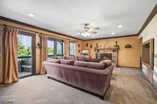 72 Fox Chase Ct, Freehold Township, NJ 07728 - Photo 17