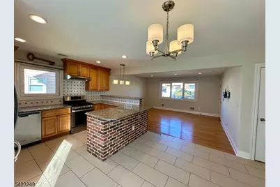 129 Scoles Ave #1, Clifton, NJ 07012 - Photo 3