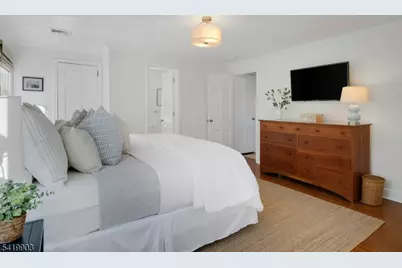 40 Elmwood Ave, Chatham, NJ 07928 - Photo 19