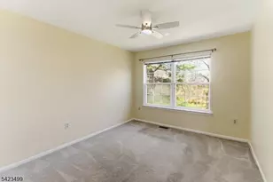 62 Magellan Way, Franklin Township, NJ 08823 - Photo 9