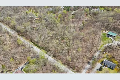 11 Oak Ridge Rd, Montague, NJ 07827 - Photo 9