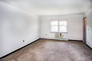 1130 Valley Rd, Wayne, NJ 07470 - Photo 5