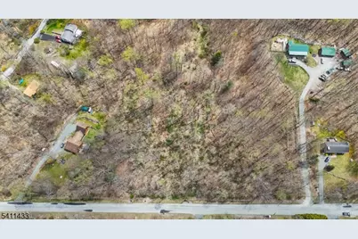 13 Oak Ridge Rd, Montague, NJ 07827 - Photo 9