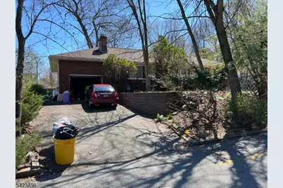 194 Lincoln Ave, Little Falls Township, NJ 07424 - Photo 1