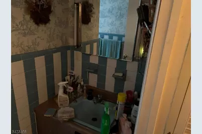 194 Lincoln Ave, Little Falls Township, NJ 07424 - Photo 19