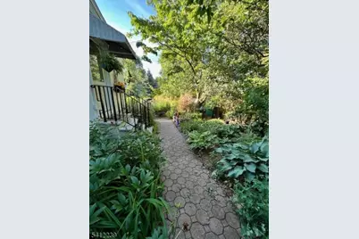 67 Madison St, Long Hill Township, NJ 07933 - Photo 33