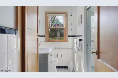 67 Madison St, Long Hill Township, NJ 07933 - Photo 9