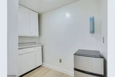 1132 W 3rd St, Plainfield, NJ 07063 - Photo 13