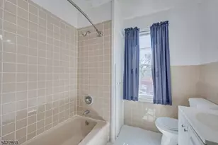 1132 W 3rd St, Plainfield, NJ 07063 - Photo 21