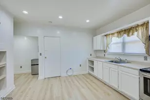 1132 W 3rd St, Plainfield, NJ 07063 - Photo 11