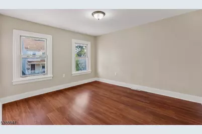 330 Chambers St, Phillipsburg, NJ 08865 - Photo 19