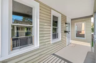 330 Chambers St, Phillipsburg, NJ 08865 - Photo 3