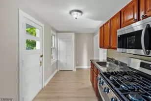 330 Chambers St, Phillipsburg, NJ 08865 - Photo 15