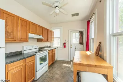 10 Banghart Pl, Parsippany, NJ 07878 - Photo 5