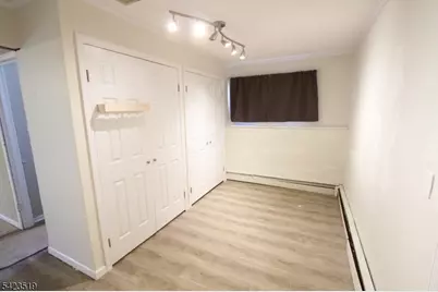 35 Mary Ann Rd, Jefferson Township, NJ 07438 - Photo 9