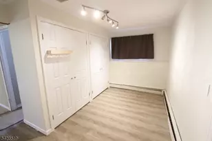 35 Maryann Rd, Jefferson Township, NJ 07438 - Photo 9