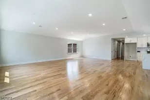 25 Brookside Ave, Irvington, NJ 07111 - Photo 21