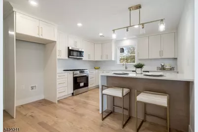 25 Brookside Ave, Irvington, NJ 07111 - Photo 9