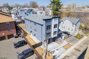 25 Brookside Ave, Irvington, NJ 07111 - Photo 33