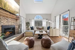 13 Bridge Hollow Rd, Tewksbury Township, NJ 07830 - Photo 7