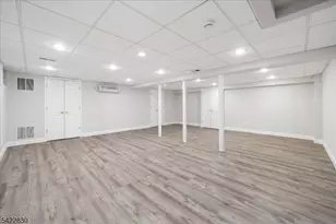 58 Rolling Hill Dr, Chatham Township, NJ 07928 - Photo 25