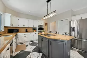 37 Hidden Glen Dr, Sparta Township, NJ 07871 - Photo 11