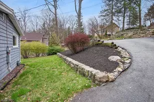 10 Laurel Trail, Kinnelon, NJ 07405 - Photo 31