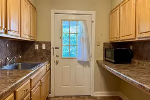 66-70 Liberty Pl, Palisades Park, NJ 07650 - Photo 7