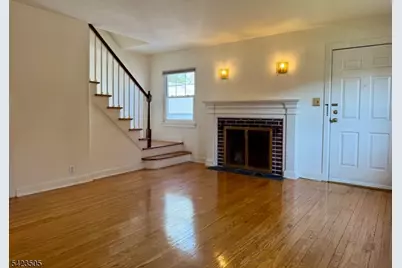 66-70 Liberty Pl #70, Palisades Park, NJ 07650 - Photo 3
