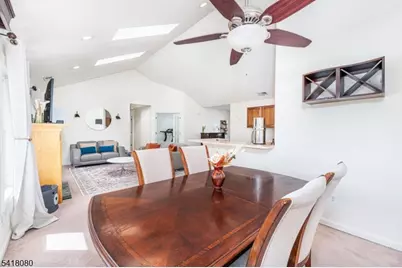 5 Bramble Ct, Hardyston Township, NJ 07419 - Photo 9