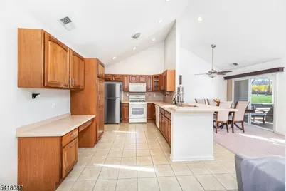 5 Bramble Ct, Hardyston Township, NJ 07419 - Photo 7