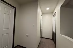 23 Peach Ct, Raritan Township, NJ 08822 - Photo 21