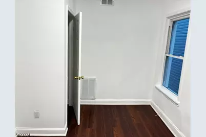 73 Wolcott Ter, Newark, NJ 07112 - Photo 13