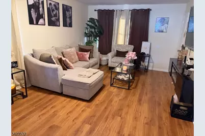 43 Chestnut St #B, West Orange Township, NJ 07052 - Photo 3