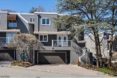 376 Kenwood St #9, Englewood, NJ 07631 - Photo 1