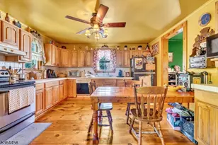 135 Main St, Hampton Boro, NJ 08827 - Photo 5