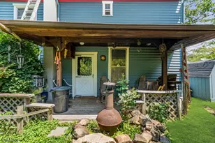 135 Main St, Hampton Boro, NJ 08827 - Photo 25