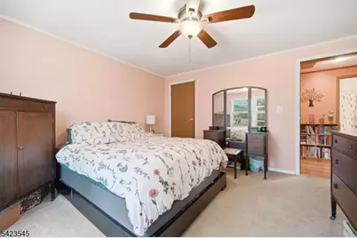 12 Pleasant View Dr, West Milford, NJ 07480 - Photo 15