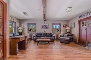 243 County Rd 627, Pohatcong Township, NJ 08848 - Photo 9