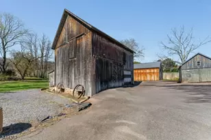 243 County Rd 627, Pohatcong Township, NJ 08848 - Photo 23