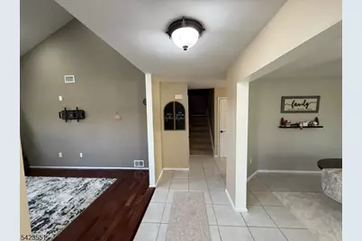 2 Sapphire Ln, Franklin Township, NJ 08823 - Photo 3