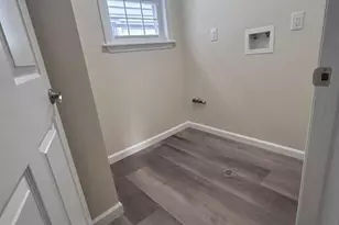 22 Cross St, Union Township, NJ 07088 - Photo 13