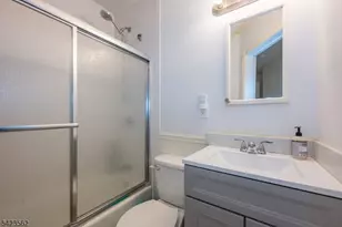 38 Claremont Ave, Montclair, NJ 07042 - Photo 21